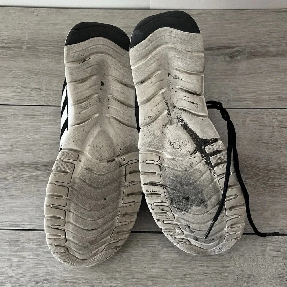 adidas Nario Move Womens Size 7 Black White Running Athletic Shoes Sneakers